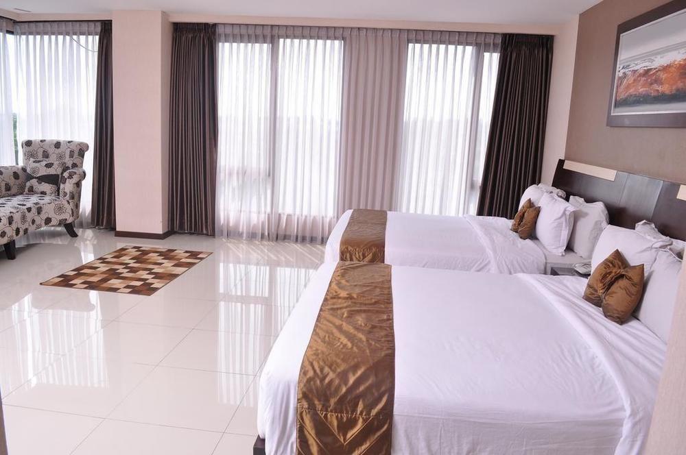 Scarlet Dago Hotel Bandung Exteriör bild