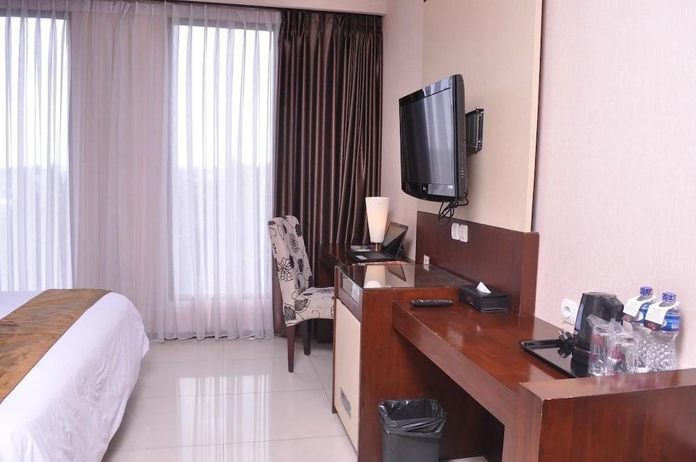 Scarlet Dago Hotel Bandung Exteriör bild