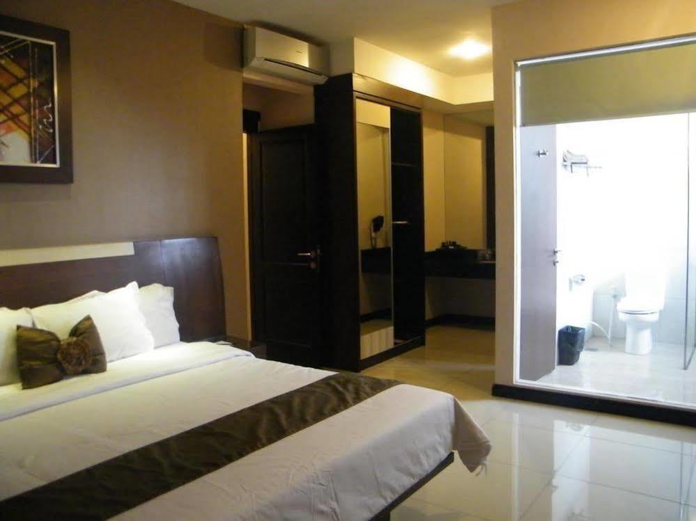 Scarlet Dago Hotel Bandung Exteriör bild